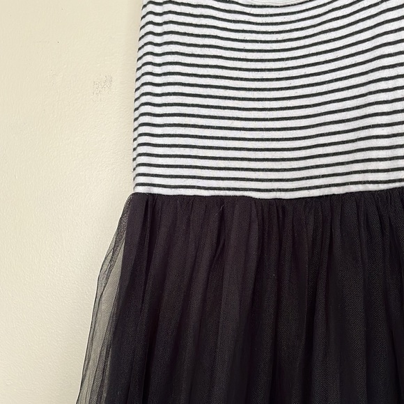Finn & Clover Long Tulle Scoop Neck Dress | Stripes White Black - Picture 4 of 12